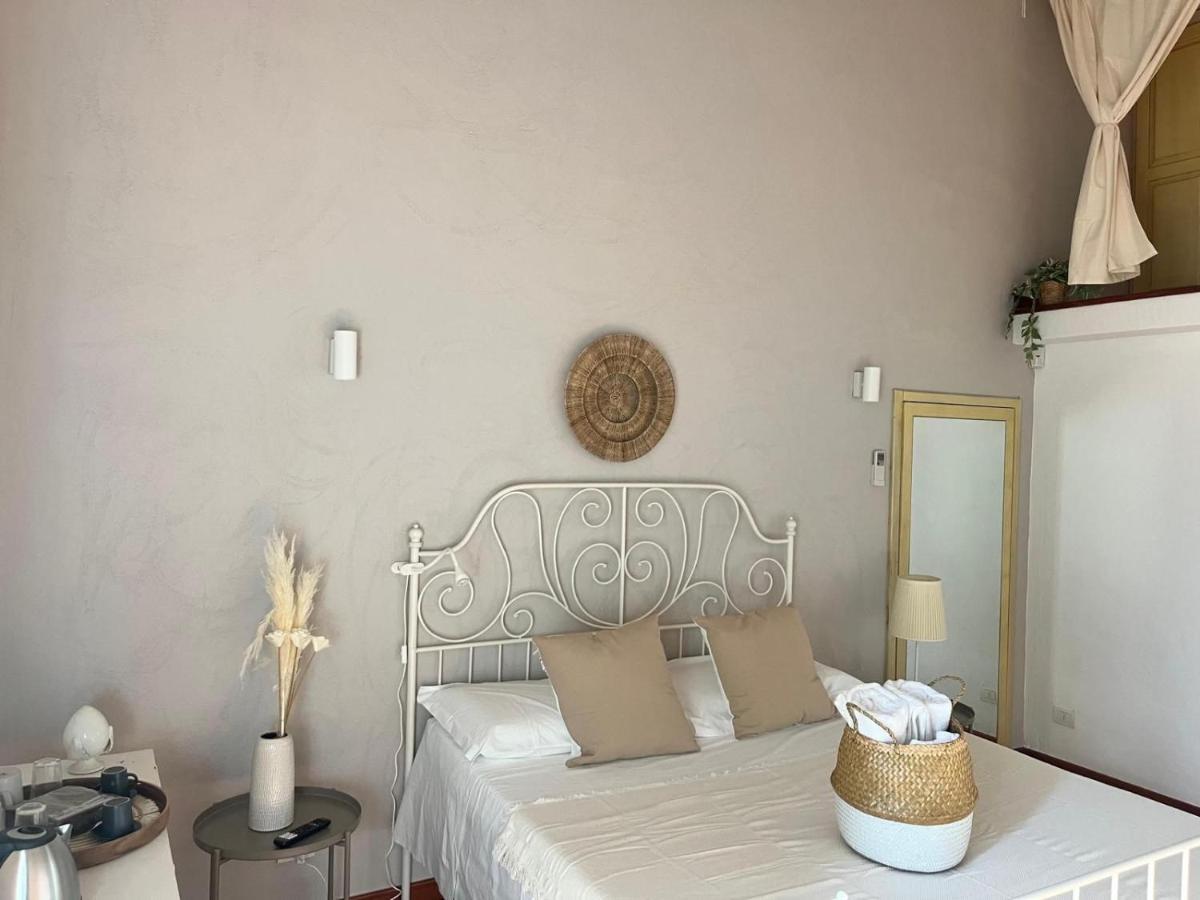 Отель Apulia Journey - Manzoni 11 Бари Экстерьер фото